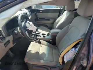 2017 Kia Sportage LX z VIN KNDPMCAC9H7195919, wystawiony jako Copart lot #55166435 z przebiegiem 116 678 mil mil oraz Czysty tytuł • Clean title. Historia ofert i sprzedaży dostępna na DreamBid. Obrazek 7.