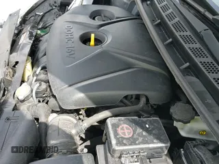 2013 Hyundai Elantra GLS с VIN 5NPDH4AE3DH162158, выставлен на аукционе IAAI как лот 42618010 с пробегом 186 965 миль миль и . История ставок и продаж доступна на DreamBid. Изображение 16.