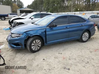 2019 Volkswagen Jetta S с VIN 3VWC57BU9KM032143, выставлен на аукционе Copart как лот 52673515 с пробегом 89 236 миль миль и Списание • Salvage title. История ставок и продаж доступна на DreamBid. Изображение 1.