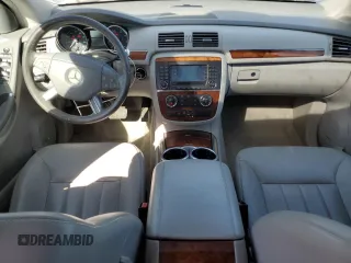 2006 Mercedes-Benz R 3.5L with VIN 4JGCB65E16A007861, listed as a Copart auction lot 74063004 with 114,440 mi miles and Clean Title. Bid and sale history available at carsss.com. Image 8.