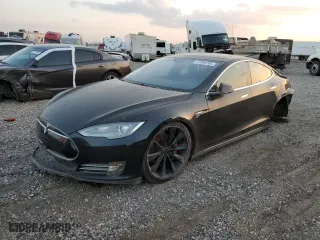 2016 Tesla Model S 90D with VIN 5YJSA1E42GF129442, listed as a Copart auction lot 41994765 with 0 mi miles and Salvage Title. Bid and sale history available at carsss.com. Image 1.
