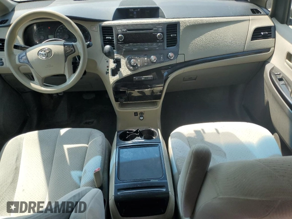 2012 Toyota Sienna LE AAS с VIN 5TDKK3DC3CS212191, выставлен на аукционе Copart как лот 60565215 с пробегом 214 957 миль миль и Чистый • Clean title. История ставок и продаж доступна на DreamBid. Изображение 8.