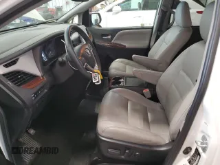 2017 Toyota Sienna XLE Auto Access Seat with VIN 5TDYZ3DC1HS780078, listed as a Copart auction lot 62499995 with 78,227 mi miles and Clean title. Bid and sale history available at DreamBid. Image 7.