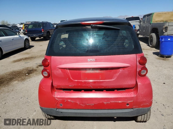 2009 Smart fortwo Pure z VIN WMEEJ31X39K233387, wystawiony jako Copart lot #46931285 z przebiegiem 79 695 mil mil oraz Tytuł czysty. Historia ofert i sprzedaży dostępna na DreamBid. Obrazek 6.