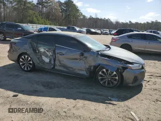2019 Nissan Maxima Platinum z VIN 1N4AA6AV7KC381982, wystawiony jako Copart lot #49388165 z przebiegiem 70 322 mil mil oraz Szkody całkowita. Historia ofert i sprzedaży dostępna na DreamBid. Obrazek 4.