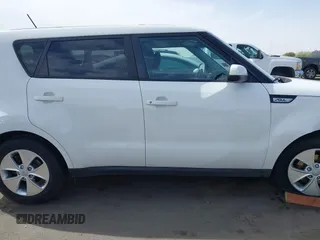 2016 Kia Soul with VIN KNDJN2A20G7275029, listed as a IAAI auction lot 41691550 with 83,416 mi miles. Bid and sale history available at carsss.com. Image 14.