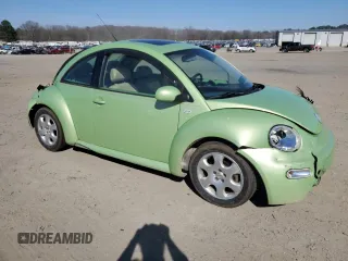2003 Volkswagen Beetle GLS z VIN 3VWCK21C23M413421, wystawiony jako Copart lot #47252865 z przebiegiem 123 840 mil mil oraz Tytuł czysty. Historia ofert i sprzedaży dostępna na DreamBid. Obrazek 4.