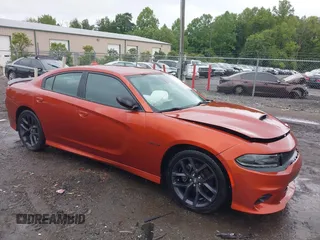 2020 Dodge Charger R/T z VIN 2C3CDXCT7LH176452, wystawiony jako IAAI lot #42370343 z przebiegiem 40 984 mil mil oraz . Historia ofert i sprzedaży dostępna na DreamBid. Obrazek 1.