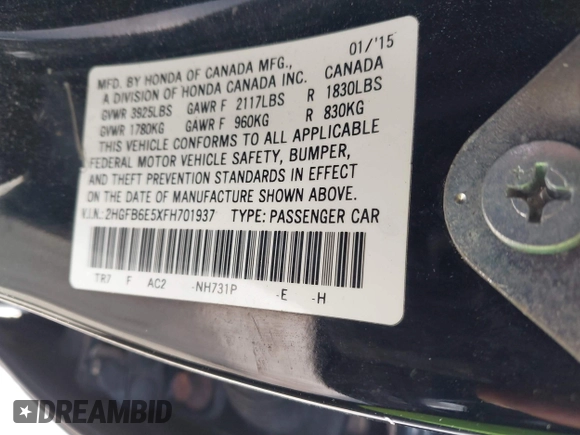 2015 Honda Civic Sedan Si with VIN 2HGFB6E5XFH701937, listed as a IAAI auction lot 42002072 with 106,950 mi miles. Bid and sale history available at carsss.com. Image 9.