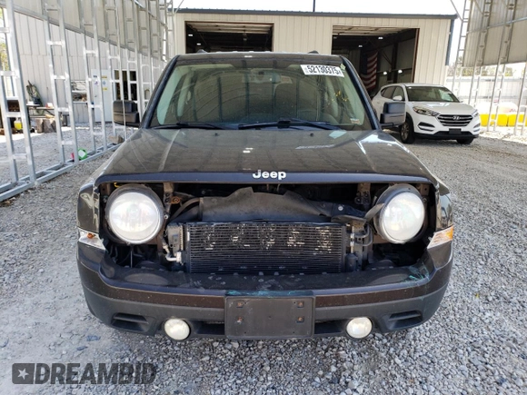 2014 Jeep Patriot High Altitude with VIN 1C4NJPFA2ED624667, listed as a Copart auction lot 52130375 with 198,806 mi miles and Salvage Title. Bid and sale history available at carsss.com. Image 5.