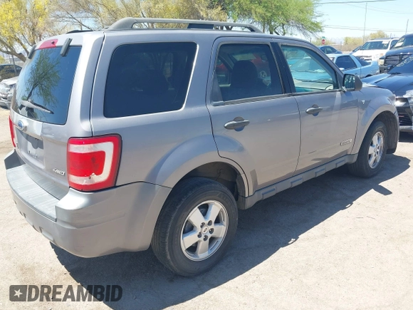 2008 Ford Escape XLT with VIN 1FMCU93168KB33268, listed as a IAAI auction lot 42098947 with 226,864 mi miles and . Bid and sale history available at DreamBid. Image 4.