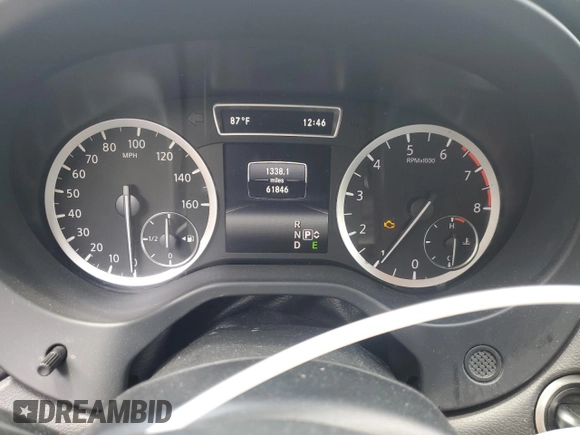 2017 Infiniti QX30 Premium with VIN SJKCH5CR2HA024168, listed as a Copart auction lot 59262525 with 61,846 mi miles and Salvage title. Bid and sale history available at DreamBid. Image 9.