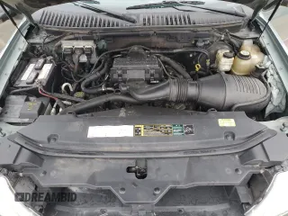 2005 Lincoln Navigator Luxury with VIN 5LMFU28535LJ11117, listed as a Copart auction lot 82929704 with 125,176 mi miles and Salvage Title. Bid and sale history available at carsss.com. Image 12.