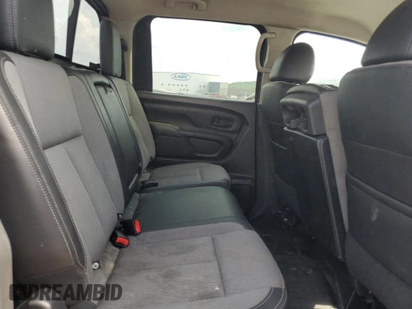 2017 Nissan Titan SV with VIN 1N6AA1EK4HN523938, listed as a Copart auction lot 60729515 with 161,092 mi miles and Clean title. Bid and sale history available at DreamBid. Image 10.