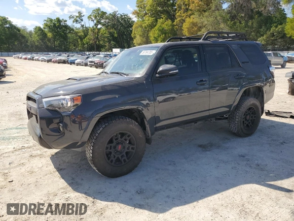 2024 Toyota 4Runner TRD Pro z VIN JTELU5JR3R6258627, wystawiony jako Copart lot #50784785 z przebiegiem 7 626 mil mil oraz Nie do naprawy • Non repairable. Historia ofert i sprzedaży dostępna na DreamBid. Obrazek 1.