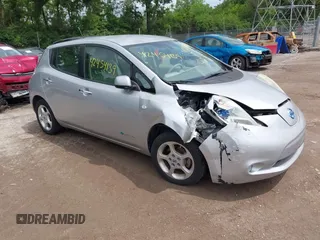 2011 Nissan LEAF SL-e z VIN JN1AZ0CPXBT005973, wystawiony jako IAAI lot #42454139 z przebiegiem 72 259 mil mil oraz . Historia ofert i sprzedaży dostępna na DreamBid. Obrazek 1.