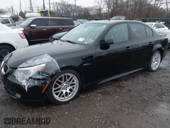 2005 BMW 5 Series 530i with VIN WBANA73565B048968, listed as a IAAI auction lot 41944019 with Not Provided miles and . Bid and sale history available at DreamBid. Image 2.