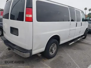 2010 Chevrolet Express Passenger LT with VIN 1GA2G1DG1A1105460, listed as a IAAI auction lot 42183627 with 165,692 mi miles and . Bid and sale history available at DreamBid. Image 4.