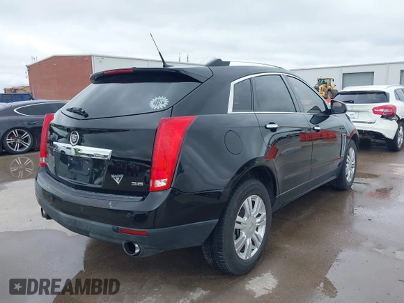 2013 Cadillac SRX Luxury Collection z VIN 3GYFNCE33DS506348, wystawiony jako IAAI lot #42202002 z przebiegiem 117 216 mil mil oraz . Historia ofert i sprzedaży dostępna na DreamBid. Obrazek 4.