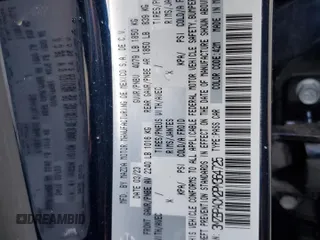 2023 Mazda 3 S Carbon Edition z VIN 3MZBPACM2PM364725, wystawiony jako Copart lot #86698474 z przebiegiem Nie podano mil oraz Szkoda całkowita • Salvage title. Historia ofert i sprzedaży dostępna na DreamBid. Obrazek 12.
