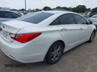 2011 Hyundai Sonata Limited with VIN 5NPEC4AC6BH275438, listed as a IAAI auction lot 42169531 with 123,195 mi miles and . Bid and sale history available at DreamBid. Image 4.