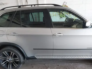 2013 BMW X5 xDrive35i z VIN 5UXZV4C55D0B09049, wystawiony jako IAAI lot #42193454 z przebiegiem 186 845 mil mil oraz . Historia ofert i sprzedaży dostępna na DreamBid. Obrazek 13.