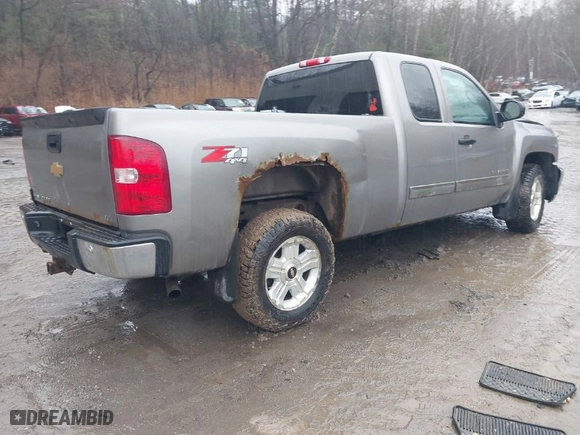 2012 Chevrolet Silverado 1500 LT with VIN 1GCRKSE74CZ206988, listed as a IAAI auction lot 41817685 with 171,829 mi miles. Bid and sale history available at carsss.com. Image 4.