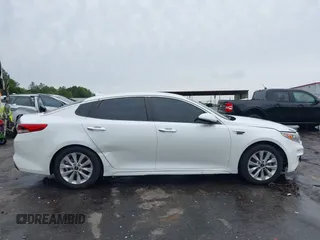 2018 Kia Optima S with VIN 5XXGT4L31JG252892, listed as a IAAI auction lot 42178545 with 195,168 mi miles and . Bid and sale history available at DreamBid. Image 13.