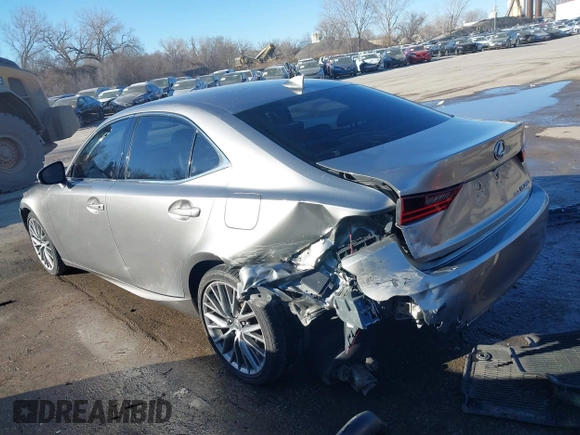 2014 Lexus IS 250 with VIN JTHCF1D24E5010861, listed as a IAAI auction lot 41686598 with 124,675 mi miles. Bid and sale history available at carsss.com. Image 3.