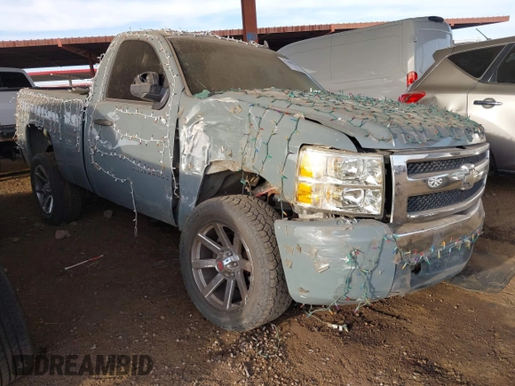 2008 Chevrolet Silverado 1500 Work Truck with VIN 1GCEK14C48Z308399, listed as a IAAI auction lot 41409910 with 39,268 mi miles. Bid and sale history available at carsss.com. Image 1.