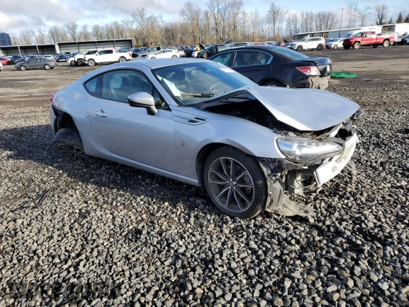 2020 Toyota 86 with VIN JF1ZNAA13L9752593, listed as a Copart auction lot 43829445 with 56,218 mi miles and Salvage title. Bid and sale history available at DreamBid. Image 4.