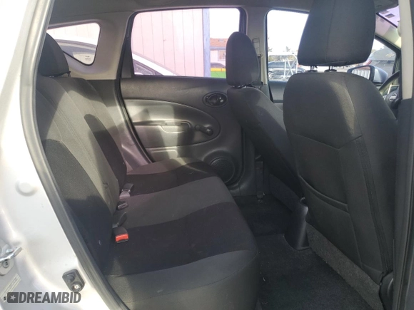 2015 Nissan Versa Note SV with VIN 3N1CE2CP9FL447492, listed as a Copart auction lot 49525905 with 104,195 mi miles and Clean Title. Bid and sale history available at carsss.com. Image 10.