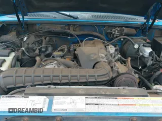 1996 Ford Explorer XL with VIN 1FMDU34X7TZB91037, listed as a IAAI auction lot 43050351 with 110,152 mi miles and . Bid and sale history available at DreamBid. Image 12.