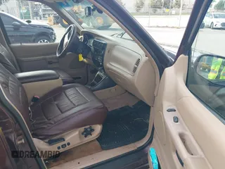 1999 Ford Explorer XLT с VIN 1FMZU32P4XZA41417, выставлен на аукционе IAAI как лот 42046736 с пробегом 128 763 миль миль и . История ставок и продаж доступна на DreamBid. Изображение 5.