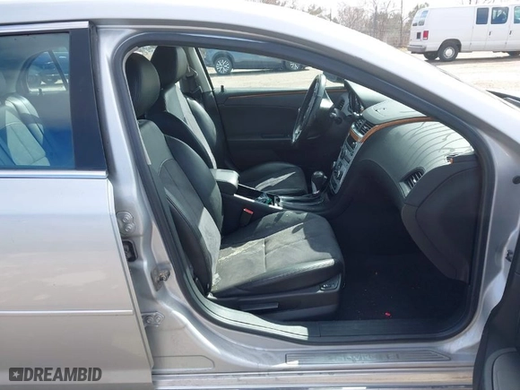 2011 Chevrolet Malibu LT w/2LT with VIN 1G1ZD5EU0BF396430, listed as a IAAI auction lot 41841056 with 87,190 mi miles. Bid and sale history available at carsss.com. Image 5.