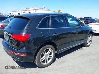 2017 Audi Q5 Premium Plus с VIN WA1L2AFP0HA013977, выставлен на аукционе IAAI как лот 40137120 с пробегом 62 834 миль миль и . История ставок и продаж доступна на DreamBid. Изображение 4.