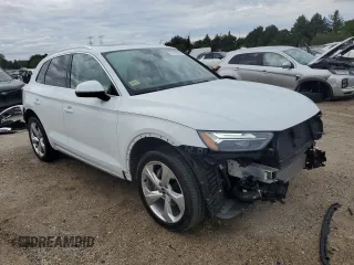 2021 Audi Q5 Premium Plus with VIN WA1BAAFY4M2011158, listed as a Copart auction lot 72142954 with 17,613 mi miles and Salvage Title. Bid and sale history available at carsss.com. Image 4.