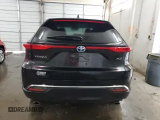 2024 Toyota Venza LE with VIN JTEAAAAH0RJ179896, listed as a Copart auction lot 71987674 with 2,227 mi miles and Salvage Title. Bid and sale history available at carsss.com. Image 6.