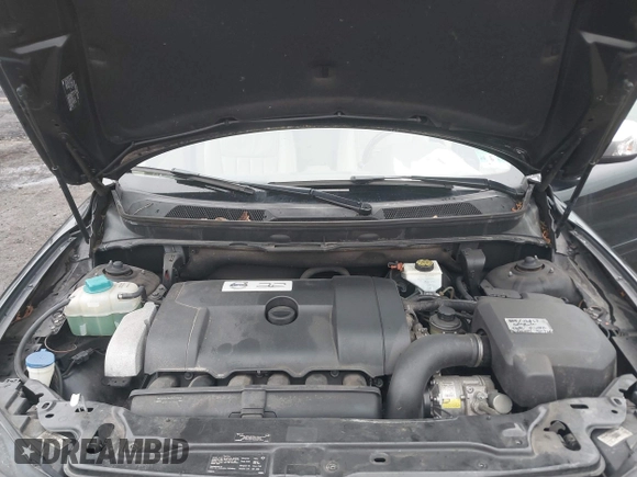 2013 Volvo XC90 Premier Plus with VIN YV4952CZ9D1645029, listed as a IAAI auction lot 41982841 with 132,556 mi miles and . Bid and sale history available at DreamBid. Image 10.