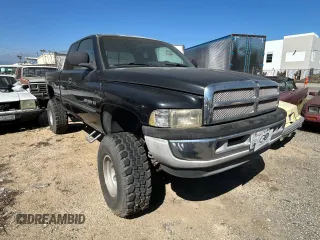 2001 Dodge 1500 with VIN 1B7HC13Y11J562437, listed as a Copart auction lot 52826525 with 202,170 mi miles and Clean Title. Bid and sale history available at carsss.com. Image 1.