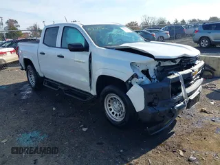 2023 Chevrolet Colorado 2WD Work Truck z VIN 1GCPSBEK8P1201275, wystawiony jako IAAI lot #40877600 z przebiegiem 20 053 mil mil oraz . Historia ofert i sprzedaży dostępna na DreamBid. Obrazek 1.