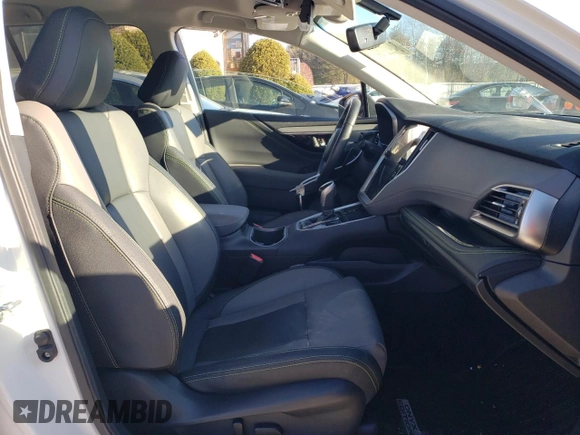 2022 Subaru Outback Onyx XT with VIN 4S4BTGLD3N3199084, listed as a Copart auction lot 84902734 with 40,115 mi miles and Salvage title. Bid and sale history available at DreamBid. Image 7.