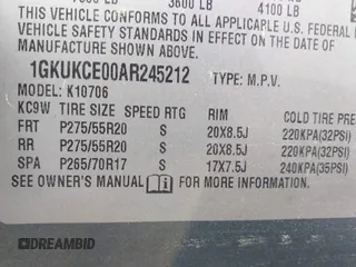 2010 GMC Yukon SLT with VIN 1GKUKCE00AR245212, listed as a IAAI auction lot 42028245 with 245,013 mi miles. Bid and sale history available at carsss.com. Image 9.