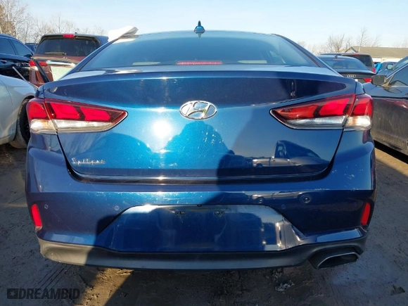 2018 Hyundai Sonata SEL with VIN 5NPE34AF9JH685210, listed as a IAAI auction lot 41713092 with 1 mi miles. Bid and sale history available at carsss.com. Image 16.
