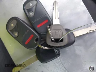 2005 Honda Civic z VIN JHMES95615S006269, wystawiony jako IAAI lot #42355993 z przebiegiem 113 468 mil mil oraz . Historia ofert i sprzedaży dostępna na DreamBid. Obrazek 11.