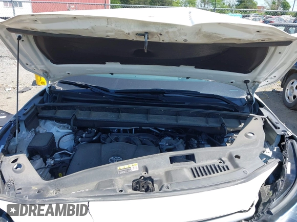 2022 Toyota Highlander LE with VIN 5TDBZRBH5NS580954, listed as a IAAI auction lot 42103401 with 40,391 mi miles and . Bid and sale history available at DreamBid. Image 10.