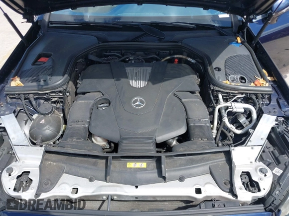 2018 Mercedes-Benz E-Class E 400 with VIN WDD1J6FB4JF054970, listed as a IAAI auction lot 41909770 with 69,700 mi miles. Bid and sale history available at carsss.com. Image 10.