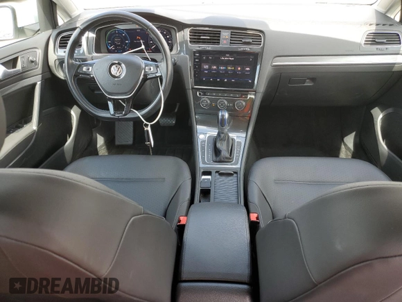 2019 Volkswagen Golf SEL Premium z VIN WVWPR7AU6KW913862, wystawiony jako Copart lot #54744685 z przebiegiem 21 610 mil mil oraz Szkoda całkowita • Salvage title. Historia ofert i sprzedaży dostępna na DreamBid. Obrazek 8.