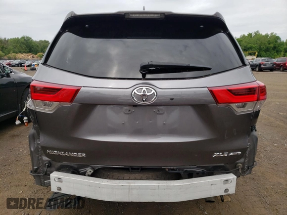 2017 Toyota Highlander XLE с VIN 5TDJZRFH0HS468444, выставлен на аукционе Copart как лот 60288025 с пробегом 147 785 миль миль и Списание • Salvage title. История ставок и продаж доступна на DreamBid. Изображение 6.