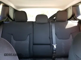 2017 Jeep Renegade Latitude z VIN ZACCJBBB3HPF86686, wystawiony jako Copart lot #54656705 z przebiegiem 87 482 mil mil oraz Szkoda całkowita • Salvage title. Historia ofert i sprzedaży dostępna na DreamBid. Obrazek 10.
